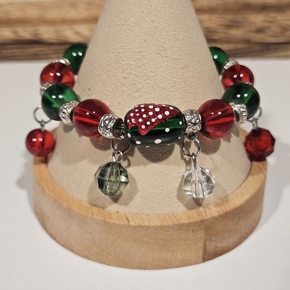 Murano Glass Red and Green Beaded Christmas Bracelet Dangle Tree Women's Jewelry